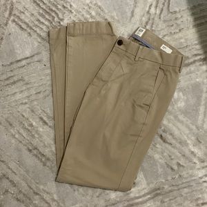 Gap Khaki Pants for Men.